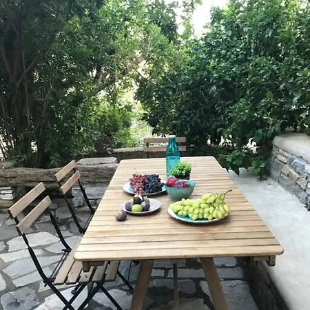 Giannakis Filoxenia 아파트호텔 3*