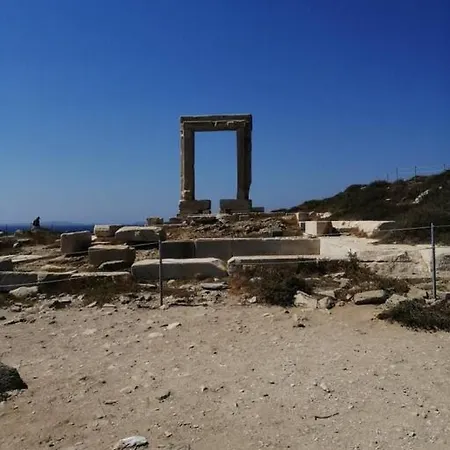 아파트호텔 Giannakis Filoxenia Filótion