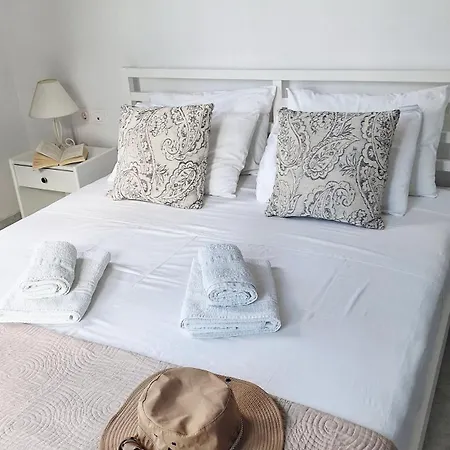 Апарт-отель Giannakis Filoxenia 3*