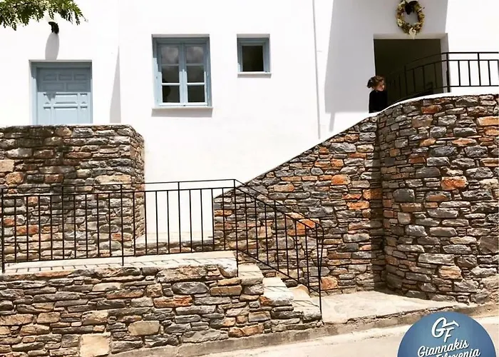 Апарт-отель Giannakis Filoxenia 3*