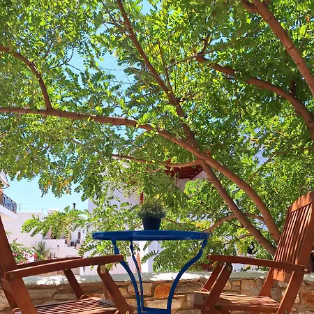 Giannakis Filoxenia Ξενοδοχείο με διαμερίσματα 3*