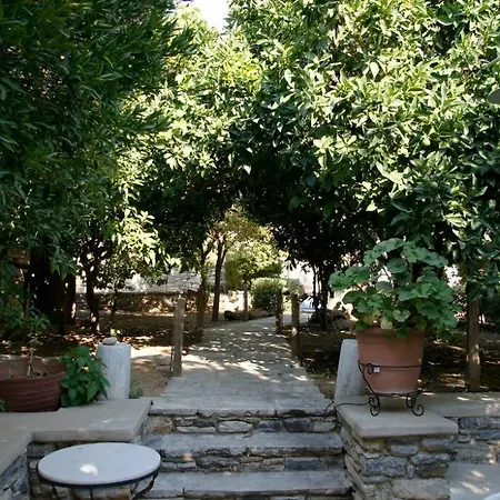 Ξενοδοχείο με διαμερίσματα Giannakis Filoxenia Φιλώτι