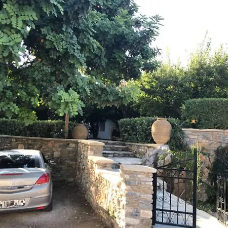 Aparthotel Giannakis Filoxenia 3*