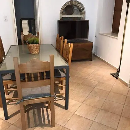 Giannakis Filoxenia Aparthotel 3*